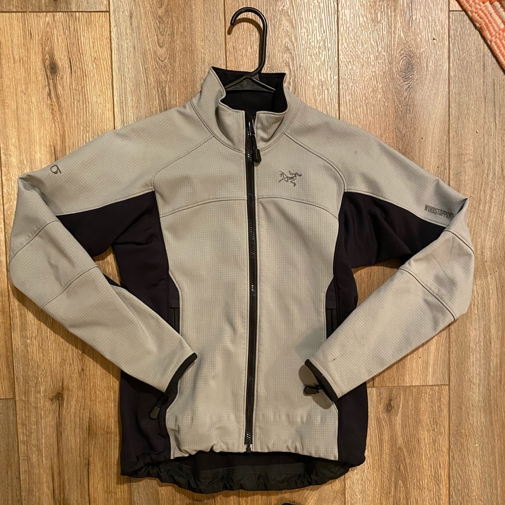 Arc’teryx windstopper